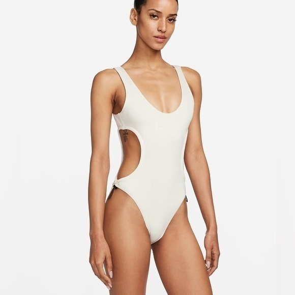 Nike Other - Nike Women's Swimsuit NWT